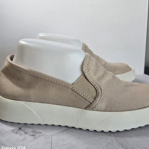 Lucky Brand Gimmony Casual Sneakers Size 6.5💞 - Picture 6 of 12